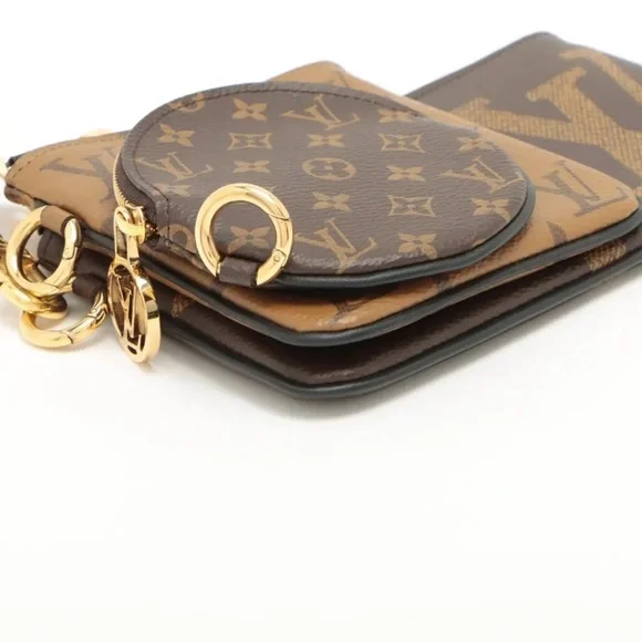 Louis Vuitton Reverse Monogram Giant Trio Pouch M68756 - Picture 4 of 9